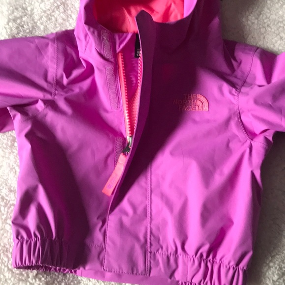 Babygirl NORTH FACE spring coat. - Picture 7 of 8
